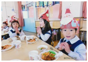 クリスマス会昼食1